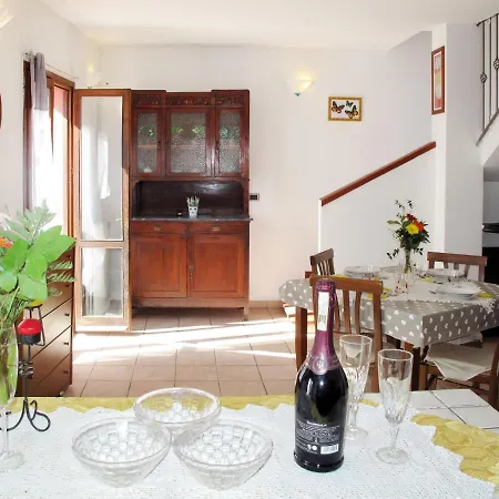 Locazione Turistica Casa Delle Farfalle - Slr217 Cipressa