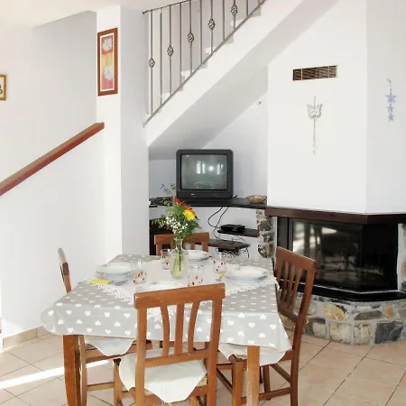 펜션 Locazione Turistica Casa Delle Farfalle - Slr217 *